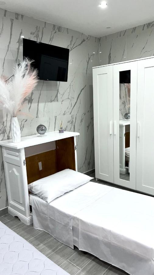 Maison Marina - Quartierispagnoli Napoli Dış mekan fotoğraf